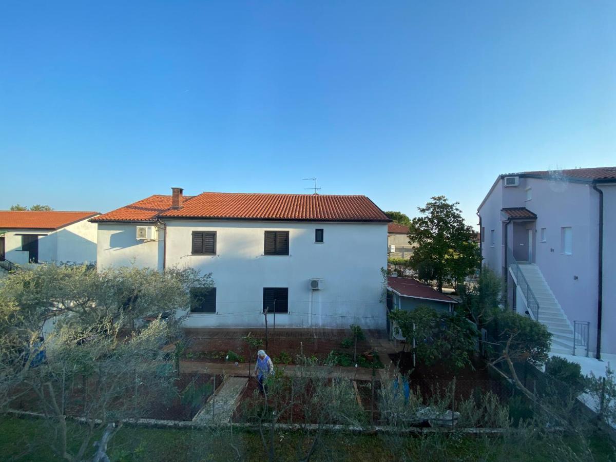 Apartman Milka Novigrad Istria Esterno foto